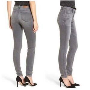 Madewell 10" High Rise Skinny Jeans in Gray Size 24